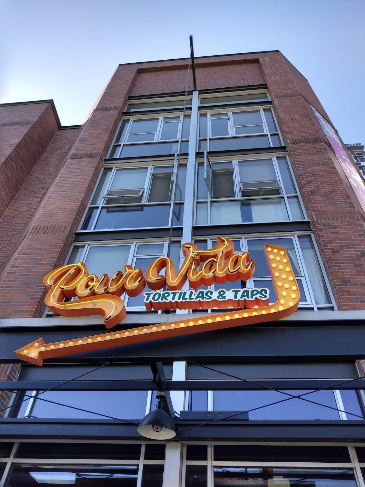 Pour Vida Tortillas & Taps
